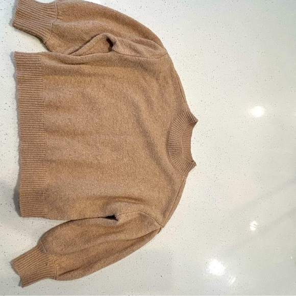 GB knit sweater size 5T gently used - Picture 5 of 7